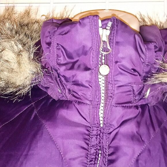 Eddie Bauer Burgundy Down Jacket Coat Size Medium - Picture 4 of 4